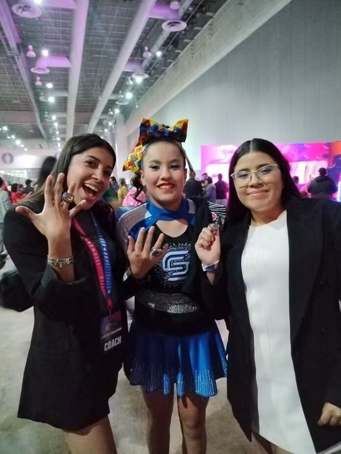 PORRISTA CHIHUAHUENSE XIMENA DE LEÓN DÍAZ DE LEÓN: PASIÓN, DISCIPLINA Y ORGULLO NACIONAL🙌🏆🔥📸💥🏅🟣