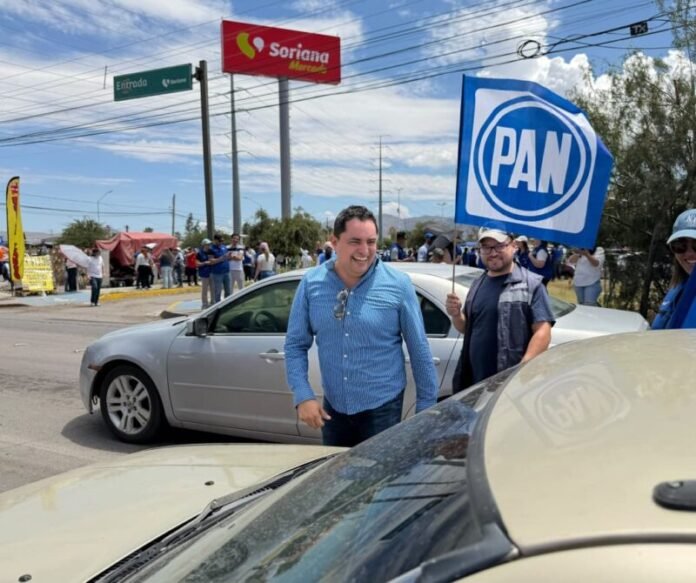 Promueve Alan Falomir resultados de gobiernos panistas