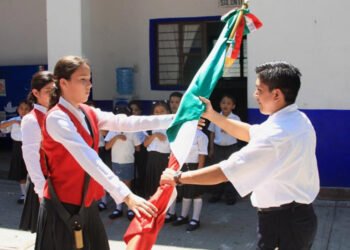 SEP cambia la forma de elegir a las escoltas escolares tras más de 100 años de tradición SEP cambia la forma de elegir a las escoltas escolares tras más de 100 años de tradición