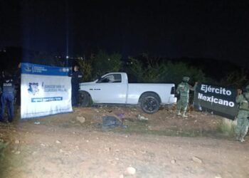 SSPE asegura toma clandestina de PEMEX en Chihuahua SSPE asegura toma clandestina de PEMEX en Chihuahua