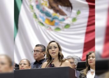 Reforma de doble ciudadanía no limita derechos y sólo aplica a altos cargos ejecutivos: Greycy Durán Reforma de doble ciudadanía no limita derechos y sólo aplica a altos cargos ejecutivos: Greycy Durán