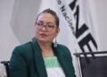 Presenta Claudia Arlett Espino su renuncia al INE