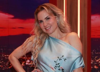Hijo de Michelle Vieth revela por qué lleva un año sin hablar con ella Hijo de Michelle Vieth revela por qué lleva un año sin hablar con ella