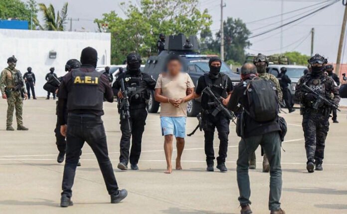 Renuncia titular del IEEPO tras señalamientos por nómina de funcionarios de Juchitán