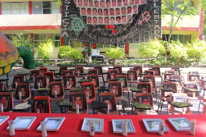 Ayotzinapa: 12 años de obstáculos, impunidad y opacidad militar