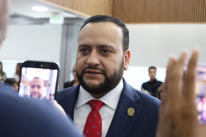 Anuncia Arturo Medina programa para fortalecer al campo