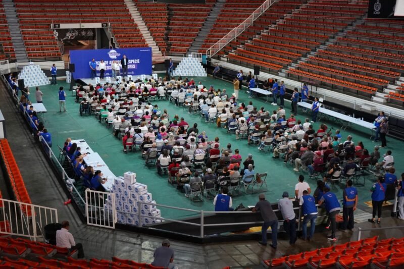 Entrega Estado Apoyos Alimentarios A 775 Adultos Mayores En La Capital