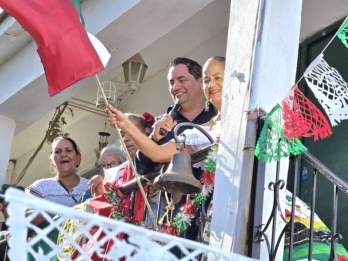 Falomir celebra fiestas patrias con adultos mayores
