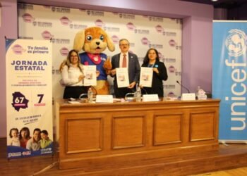 DIF Estatal y Unicef anuncian capacitación a 500 funcionarios en crianza afectiva DIF Estatal y Unicef anuncian capacitación a 500 funcionarios en crianza afectiva