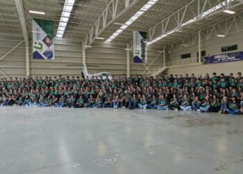 Matrícula de la Politécnica crece 37% y suma 466 nuevos alumnos Matrícula de la Politécnica crece 37% y suma 466 nuevos alumnos