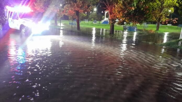 Protección Civil reporta afectaciones en Juárez, Parral y Delicias tras lluvias de anoche