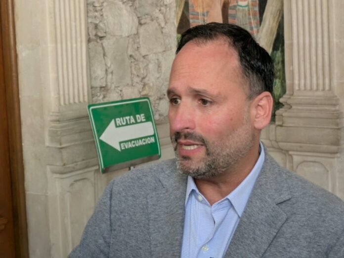 De la Peña: diálogo permanente con legisladores para impulsar agenda común