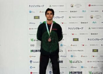 CHIHUAHUENSES SUBEN AL PODIO EN EL MUNDIAL DE KARATE EN YOKOHAMA, JAPÓN CHIHUAHUENSES SUBEN AL PODIO EN EL MUNDIAL DE KARATE EN YOKOHAMA, JAPÓN
