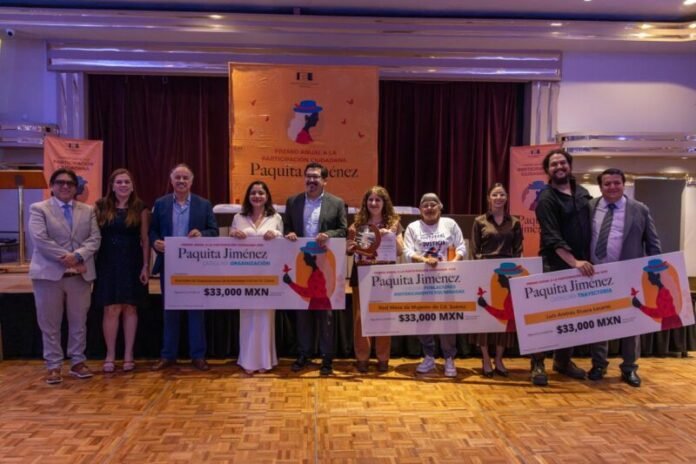 Reconocen a personas y organizaciones con el Premio a la Participación Ciudadana “Paquita Jiménez” 2026