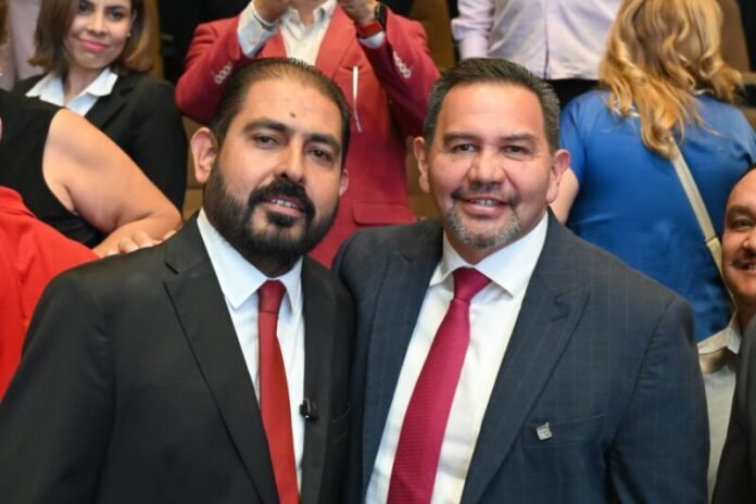 Reconoce Hugo González a Cruz Pérez Cuéllar como Coordinador de la 4T en Chihuahua