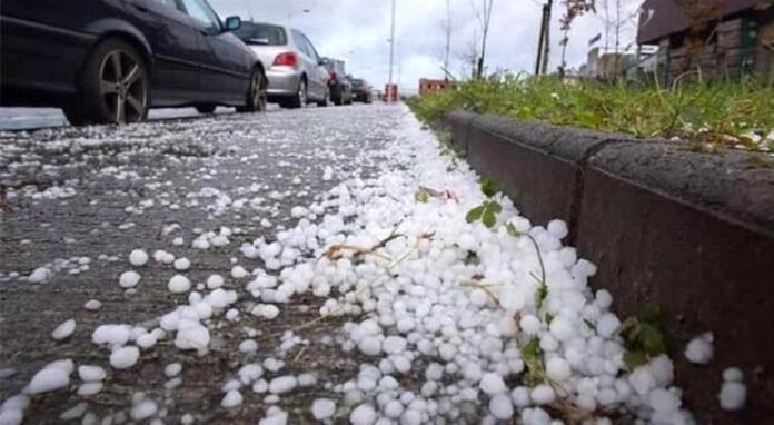 Evalúan daños en escuelas tras granizada en Nuevo Casas Grandes