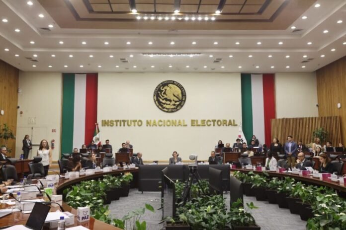 Garantiza INE paridad en las candidaturas a las 17 gubernaturas