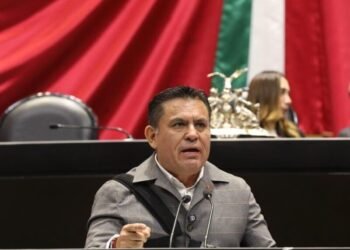 PEF 2027 deja sin recursos etiquetados a Chihuahua para hospitales, campo, carreteras y seguridad: Álex Domínguez