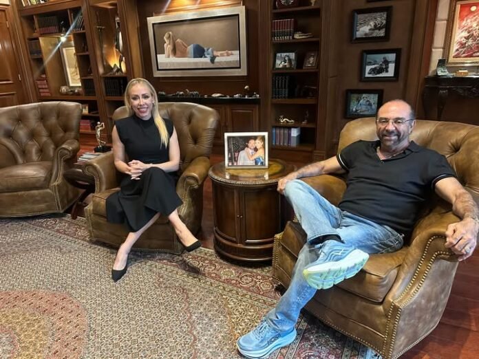 Brenda Ríos y Eugenio Baeza coinciden en plena tormenta panista
