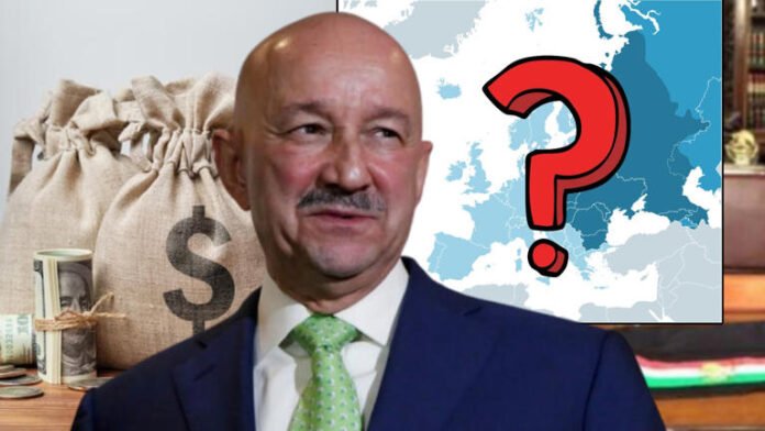 Carlos Salinas de Gortari reaparece en Harvard para hablar sobre México