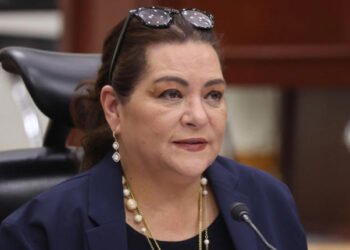 INE revisará contrato millonario para fabricar credenciales de elector; Blanca Cruz asegura que el instituto está fuerte INE revisará contrato millonario para fabricar credenciales de elector; Blanca Cruz asegura que el instituto está fuerte