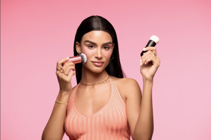 De la crema a la piel: el secreto para lograr un maquillaje sin líneas