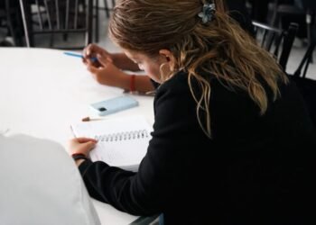 Ichisam refuerza detección de trastornos mentales con programa de la OMS Ichisam refuerza detección de trastornos mentales con programa de la OMS