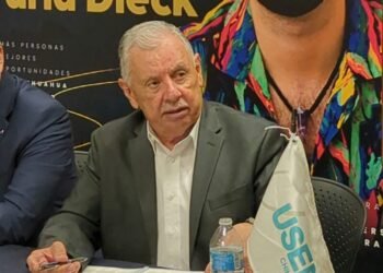 Urge construcción de «Ciudad IMSS»: Leopoldo Mares Urge construcción de «Ciudad IMSS»: Leopoldo Mares