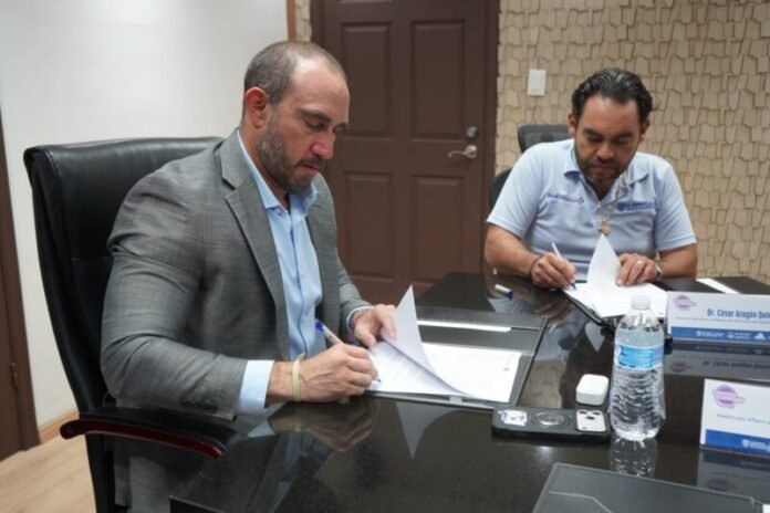 Firma Estado convenio con Boehringer Ingelheim para atención de EVC