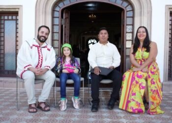 Presenta UACH libro infantil que aborda desplazamiento forzado y feminicidios Presenta UACH libro infantil que aborda desplazamiento forzado y feminicidios