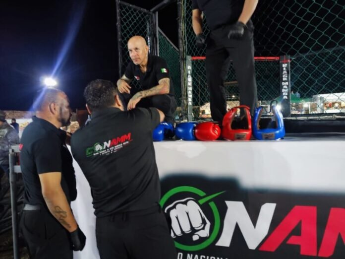 EL JUEZ CHIHUAHUENSE ALEX RAMÍREZ AL FRENTE DE INNOVADORA FUNCIÓN EN NUEVO CASAS GRANDES: ÉXITO TOTAL DE «BULLS & BRAWLS»