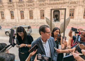 Hacienda advierte que incrementos en derechos de salud afectarán economía familiar Hacienda advierte que incrementos en derechos de salud afectarán economía familiar
