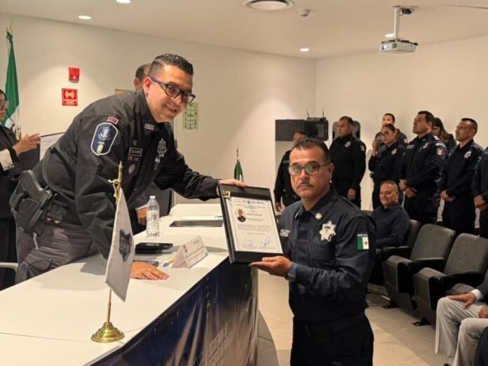 Concluyen 25 policías diplomado en mando policial en Chihuahua