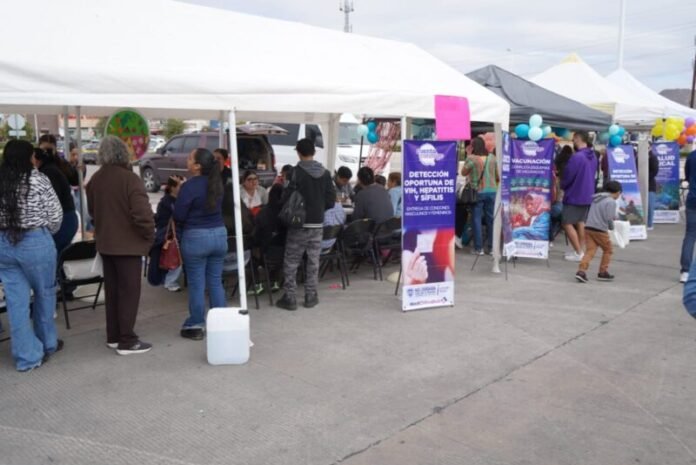Atienden a cerca de 500 personas en primera Feria de Salud en CAAPS Nogales