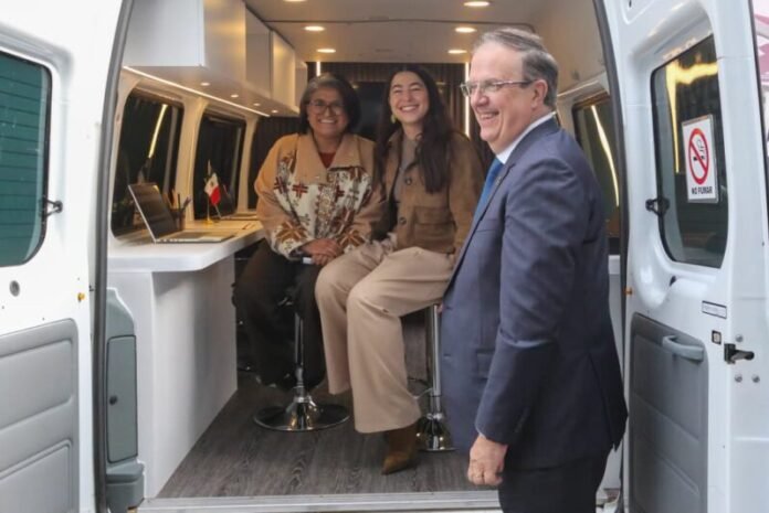 Economía llevará trámites empresariales a través de unidades móviles