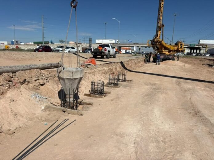 Construyen tres pasos inferiores en avenida de las Torres en Juárez