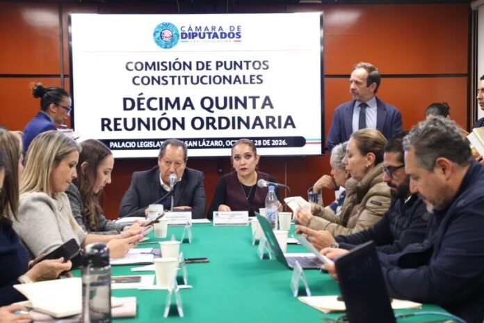 Comisión de Puntos Constitucionales presenta informe de doce predictámenes elaborados
