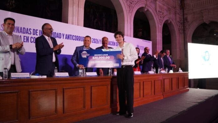 Gana chihuahuense Alan Andrés Romero el Concurso Nacional de Transparencia en Corto