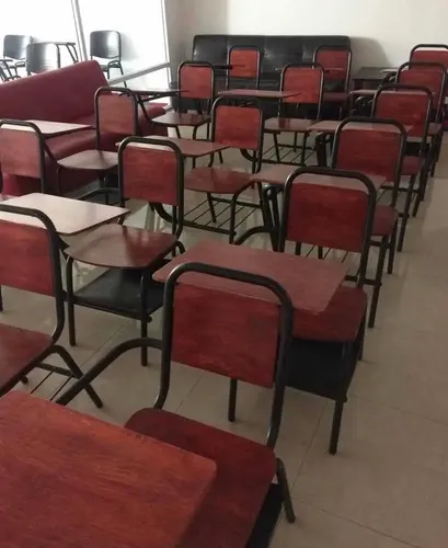 UTCam recibe 100 butacas nuevas para sus aulas
