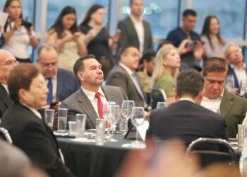 Felicita Cruz Pérez Cuéllar a ganadores del Premio Estatal de Periodismo 2026 Felicita Cruz Pérez Cuéllar a ganadores del Premio Estatal de Periodismo 2026