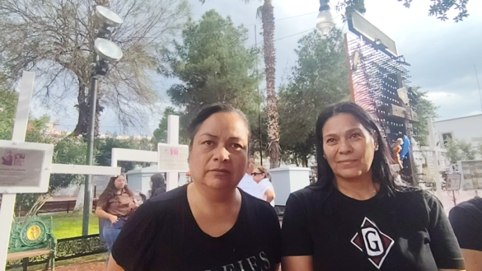 Madres de custodios detenidos cuestionan videos sobre muerte en el Cereso